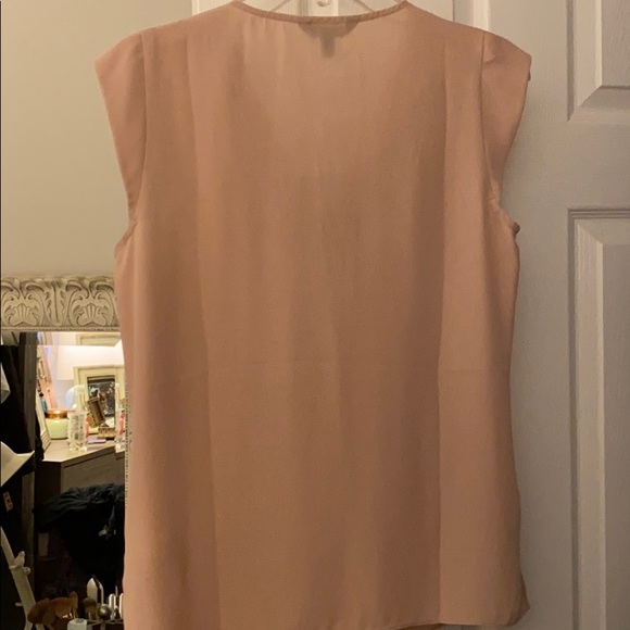 Banana republic sleeveless top - Picture 5 of 5